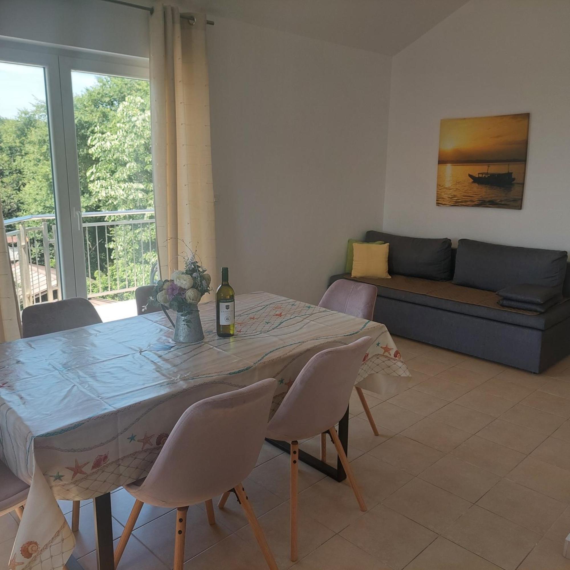 Apartmani Zec Šilo Eksteriør bilde